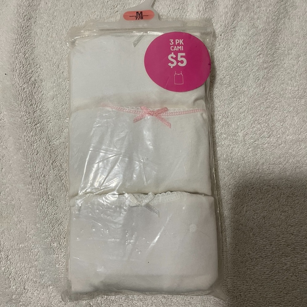 Girls 3 Pack Of Cami’s